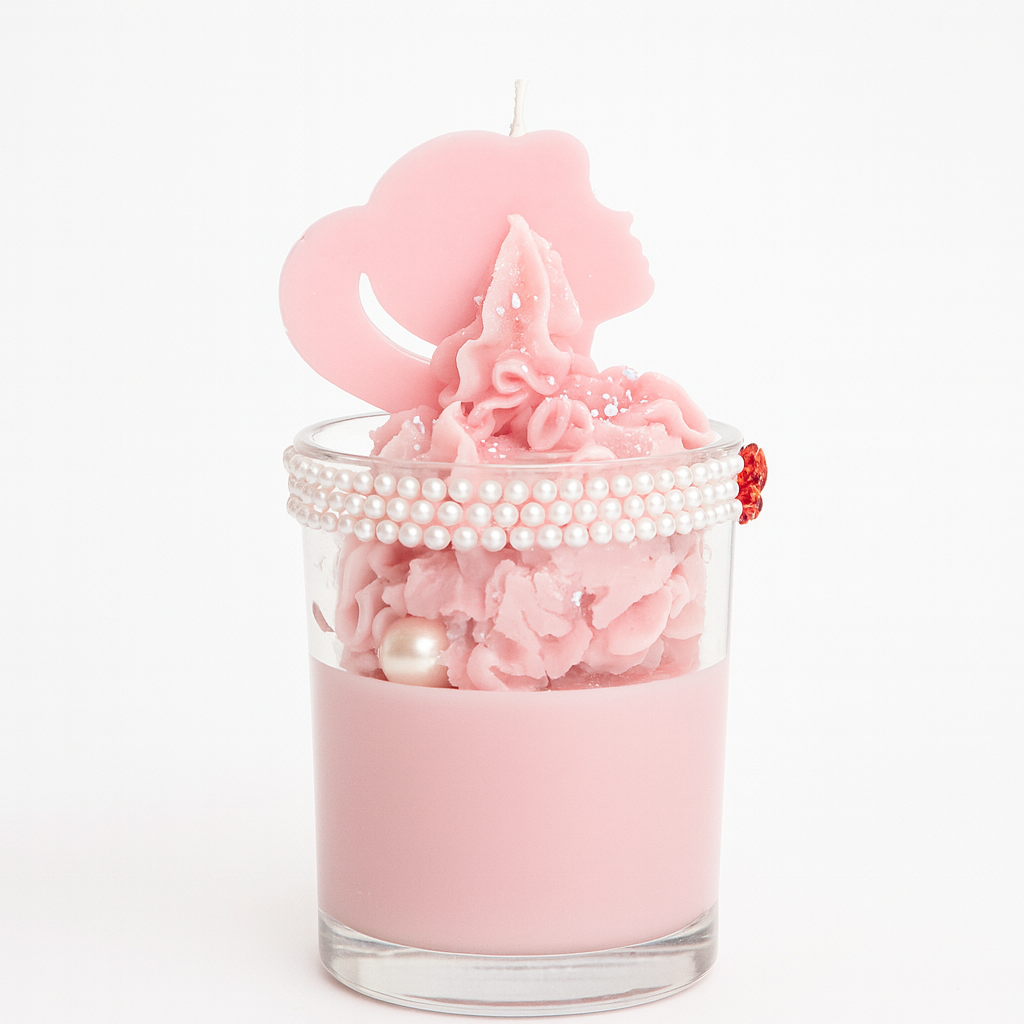 Miss Candle – Rosenduft & Sahne-Design | Handmade by Azizam